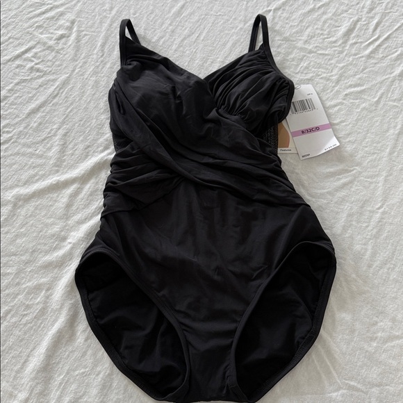 Contours by Coco Reef Shapemaker Black One Piece Swimsuit Size 8/32C/D NWT - Picture 15 of 16